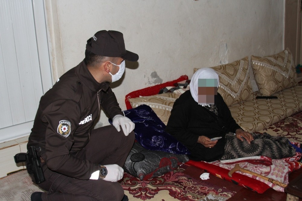 Şemdinli’de hak sahiplerine paraları teslim ediliyor 