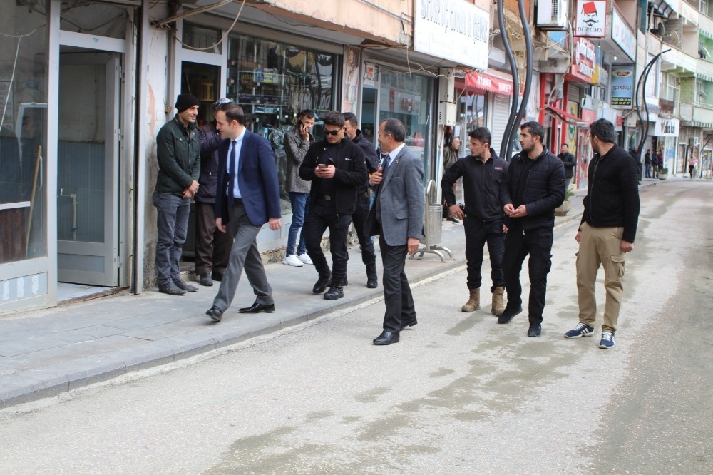 Şemdinli’de vatandaşlar korana virüs salgınına karşı uyarıldı 