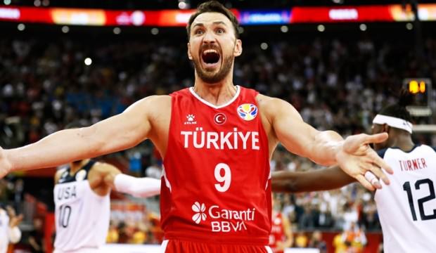 Semih Erden: Siz tatil yaparken...