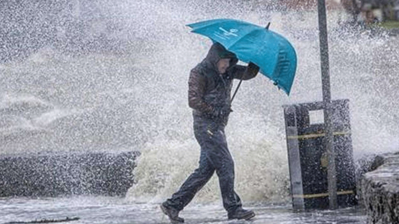 Şemsiyeleri hazırlayın: 25 kente sağanak yağış, 7 kente rekor sıcaklık geliyor!