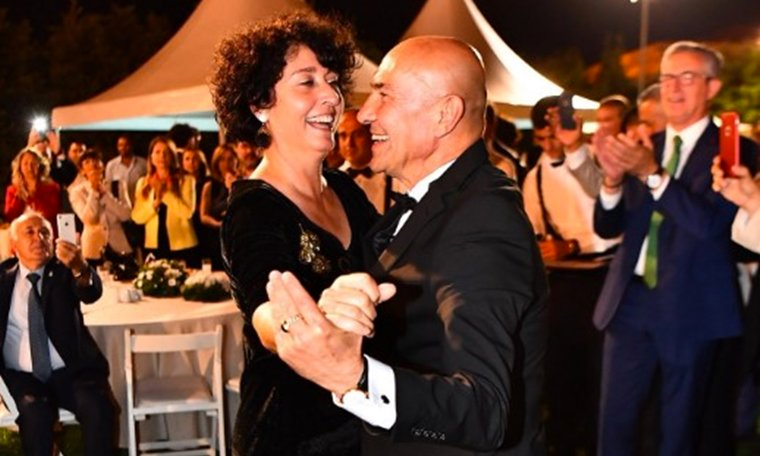 Sen hâlâ utanmadan dans et Tunç Soyer! İzmir'de şimdi de bu oldu