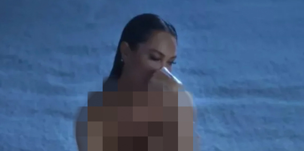 Hülya Avşar'dan yine skandal! Ayıp yahu ayıp...