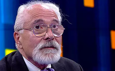 Sen ne diyorsun böyle beybaba! Hadi git işine be Emre Kongar