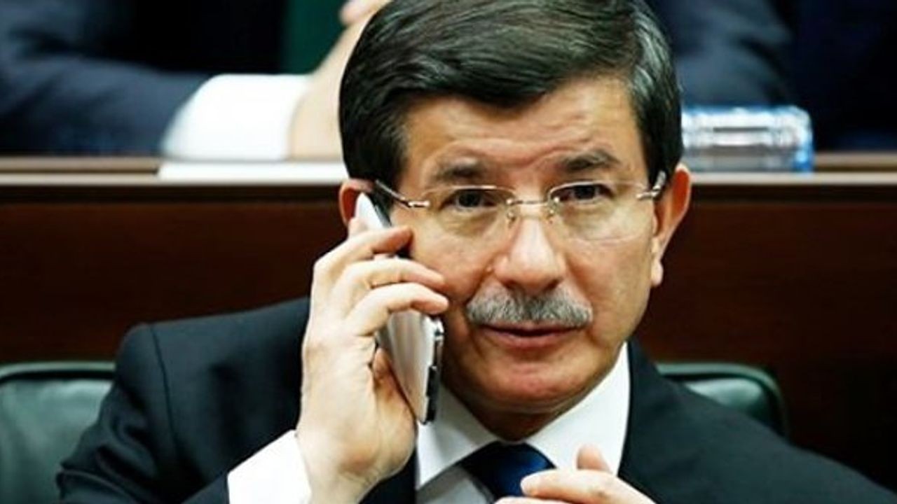 Sen ne yaptın böyle Davutoğlu! Resmen rezil kepaze ettiler