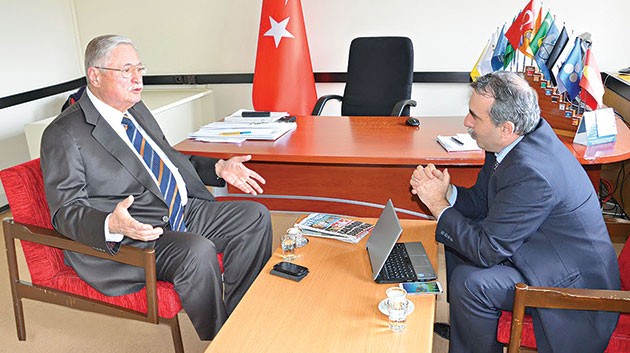 Sen sapık papazlarına bak