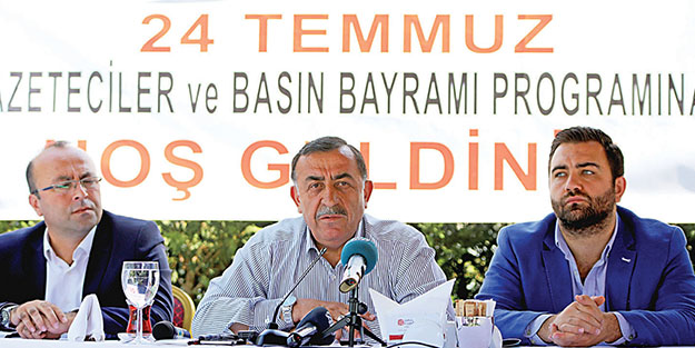 Sendikalar örgütlenememenin suçunu kendinde aramalı