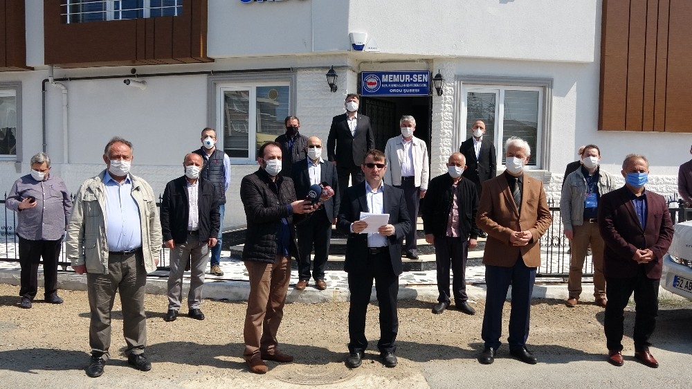 Sendikalardan Erbaş’a destek 