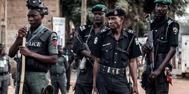 Senegal'de insan kaçakçılığı çetesi çökertildi