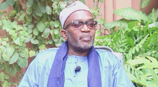  Senegalli eski Bakan Wone, Legion d’Honneur nişanını Fransa’ya iade etti