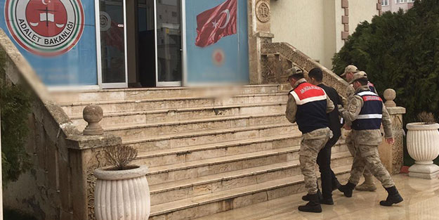Senelerden beri aranan firari FETÖ’cü yakayı ele verdi