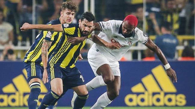 Şener Özbayraklı, Beşiktaş'a 'evet' dedi