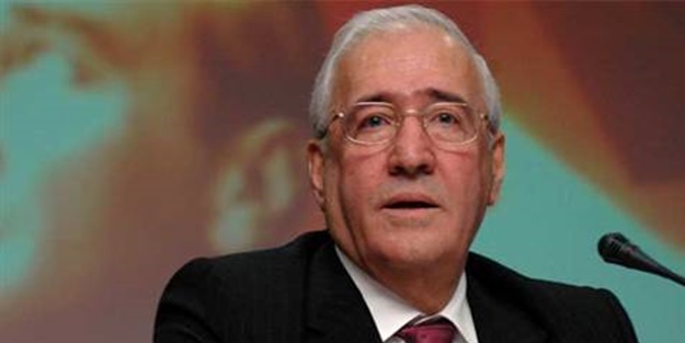 Şener Paşa fena döküldü!..
