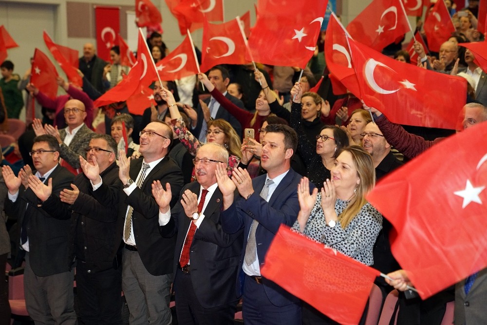 Senfonik Destan konseri izleyenleri büyüledi 