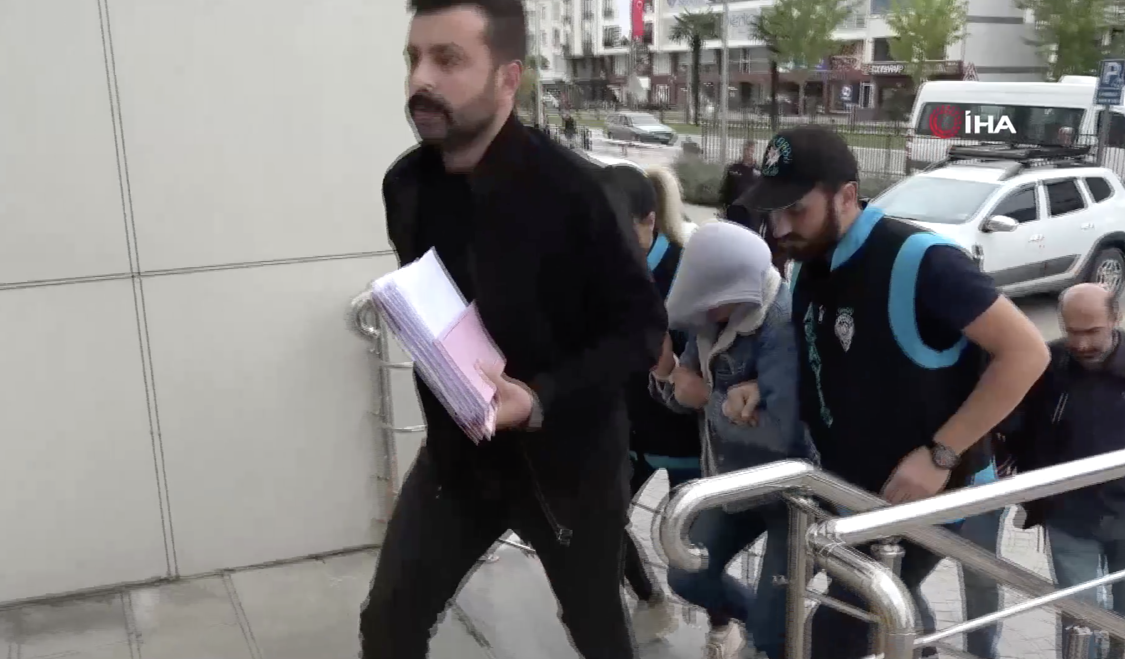 Senin vicdanın nerede be kadın! Her insan ANNELİK vasfını kaldıramaz! Bebeğini arsaya gömmüştü! Cezası netleşti!