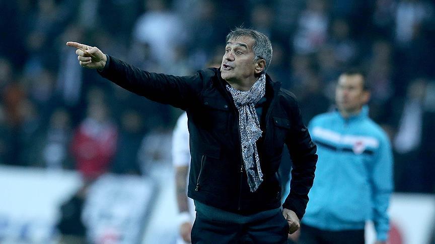 Şenol Güneş : İkinci yarıda kontrollü bir futbol oynadık
