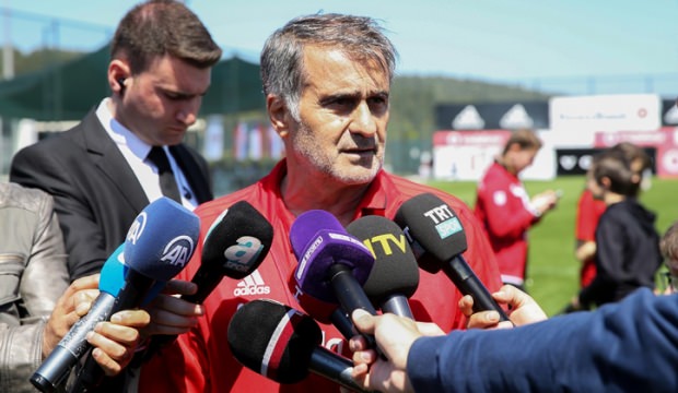 Şenol Güneş: Sayın Cumhurbaşkanı bunu çok iyi yapıyor...