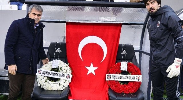 Şenol Güneş ve Tolga Zengin Vefa müdürü unutmadı