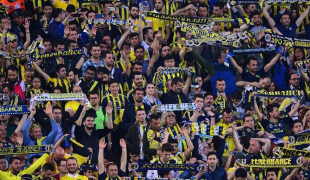 Şenol Güneş'le ilgili skandal tezahürat