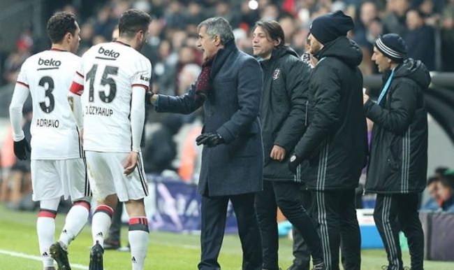 Şenol Güneş'ten övgü ve öz eleştiri