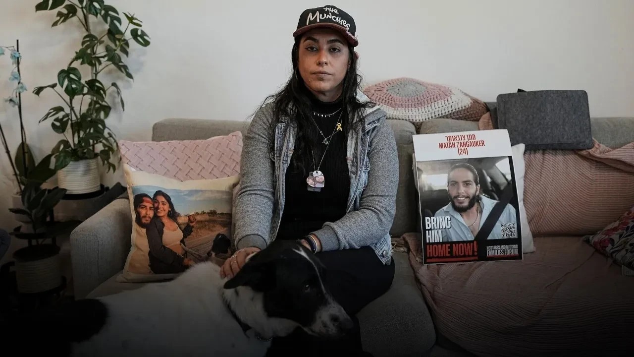 Serbest bırakılan İsrailli esirden ordu radyosunda tepki "Netenyahu esirlerin ölüm emrini verdi"