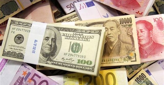 Serbest piyasada döviz fiyatları