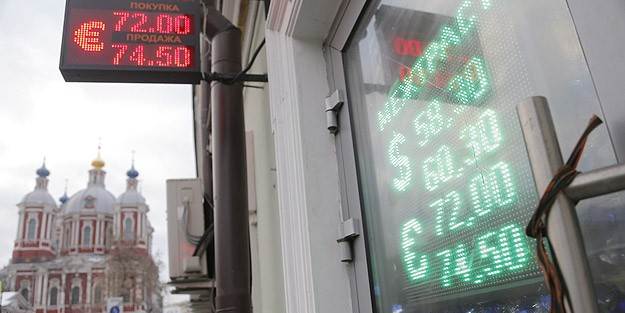 Serbest piyasada döviz açılış fiyatları