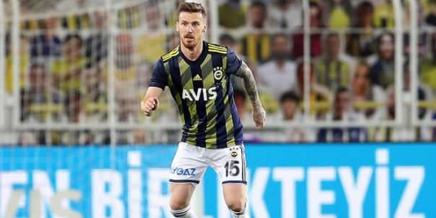 Serdar Aziz idmanda yer almadı