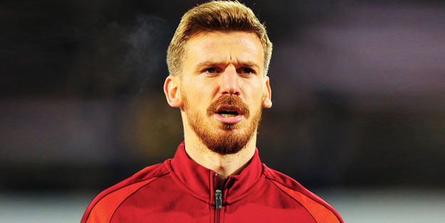 Serdar Aziz'den Galatasaray'ı şoke eden hamle