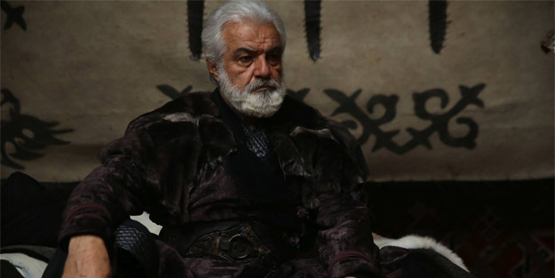 Serdar Gökhan'dan 'dizi' eleştirisi: İsterdim ki yapılan projeler milletimize ışık olsun