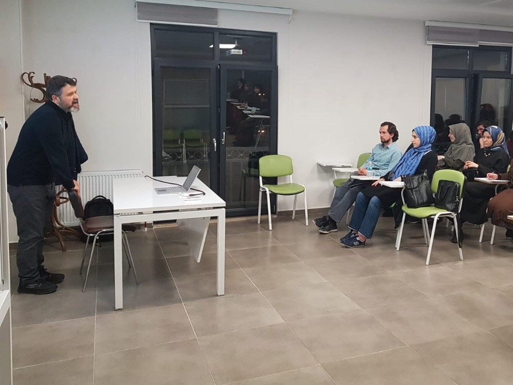 Serdivan Fikir Sanat Akademisi yoğun ilgi görüyor 