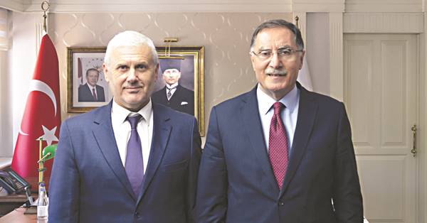 Şeref Malkoç’tan Akit’e çarpıcı açıklamalar! Kaybeden ABD ve İsrail olacak