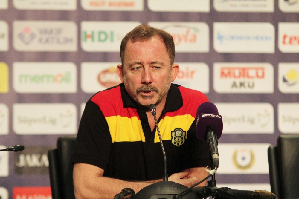 Sergen Yalçın: “Son 2 haftayı mağlubiyetle kapattık ama güçlü bir oyun sergiledik” 