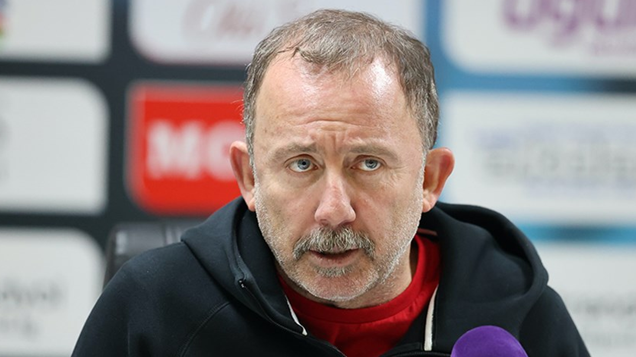 Sergen Yalçın'dan Galatasaraylıları kızdıracak açıklama!