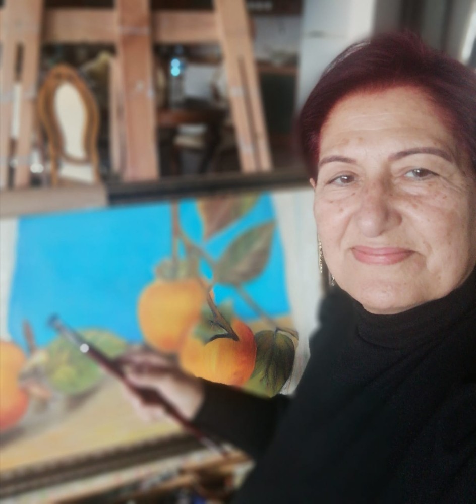 Sergiden elde edeceği geliri kız öğrencilerin eğitimi için harcayacak 