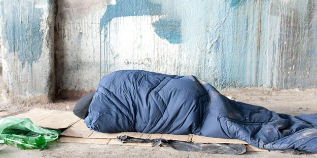 Seri katil vakası mı? Evsizler peş peşe öldürülüyor!