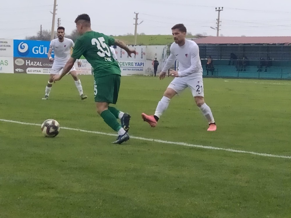 Serik Belediyespor kendi evinde golsüz berabere kaldı 