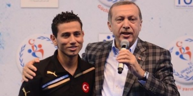 Servet Tazegül dünya şampiyonu oldu