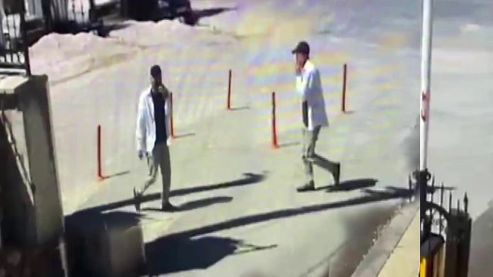 Servetini çöpün yanına bıraktı! 
