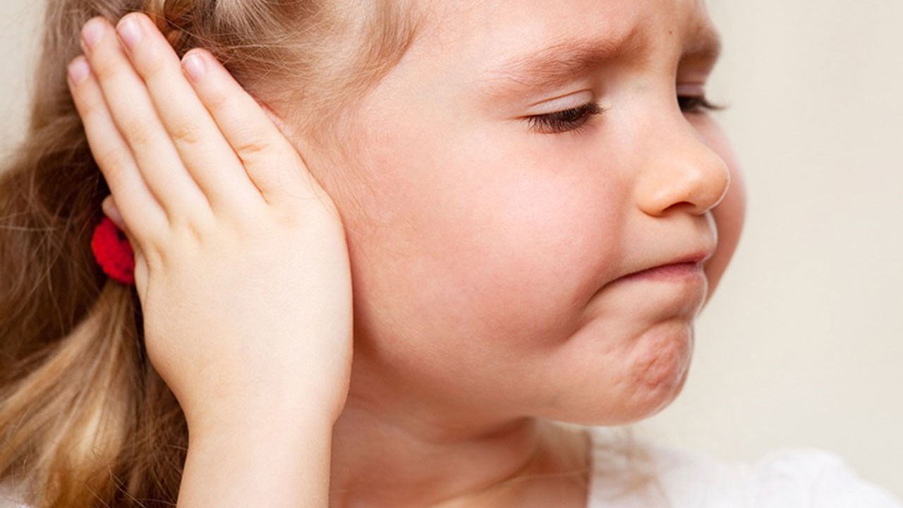 Sessiz ilerliyor, fark edilmiyor! Bu durum işitme kaybına yol açıyor