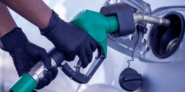 Motorine indirim geldi! Akaryakıt fiyatları ile ilgili flaş gelişme