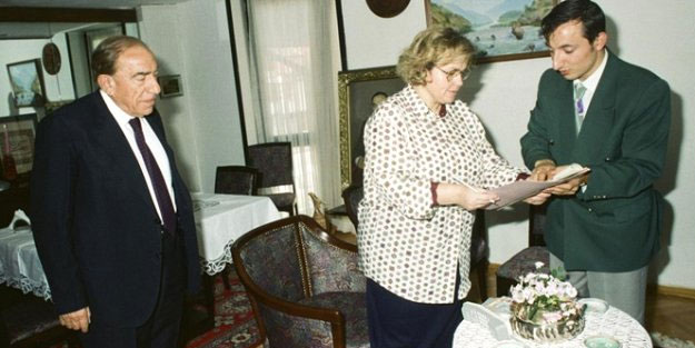 Seval Türkeş kimdir? Alparslan Türkeş ile Seval Türkeş ne zaman evlendi?