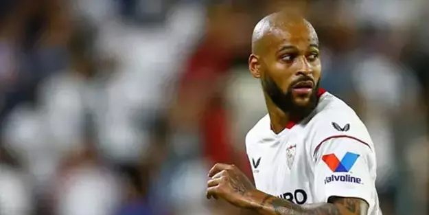 Sevilla'da Marcao için transfer işlemi tamamlandı ama radikal karar açıklandı! Sorun olduğu bildirildi