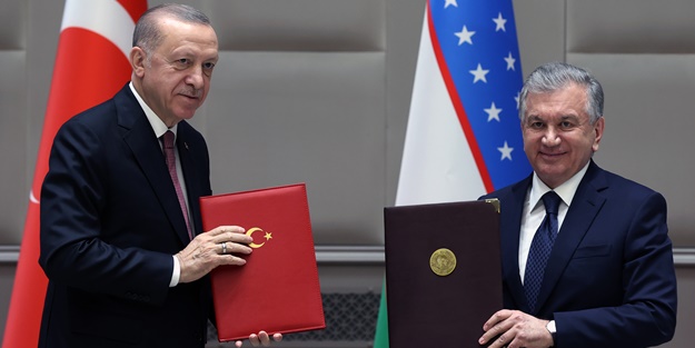 Şevket Mirziyoyev: Kapılarımız Türk kardeşlerimize her zaman açık