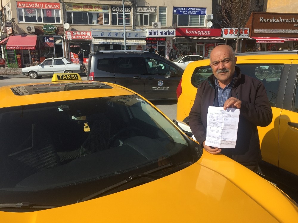 Seyahat belgesi olmayan yabancı uyrukluları taşıdı 6 bin 936 lira ceza yedi 