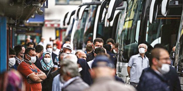 Seyahatte yasak kalktı memlekete kaçış başladı