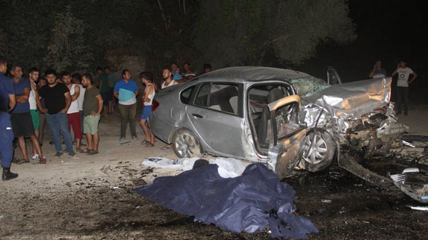 Seydikemer'de kaza: 2 ölü, 4 Yaralı