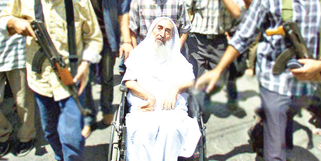 Şeyh Ahmed Yasin’i rahmetle anıyoruz