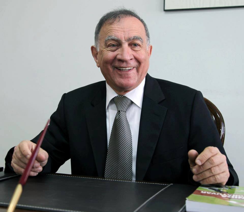 Seyhan Belediye Başkanı Akif Kemal Akay oldu 