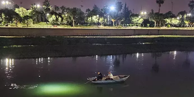 Seyhan Nehri'ne atlayıp kaybolduğu iddia edilen kişi aranıyor