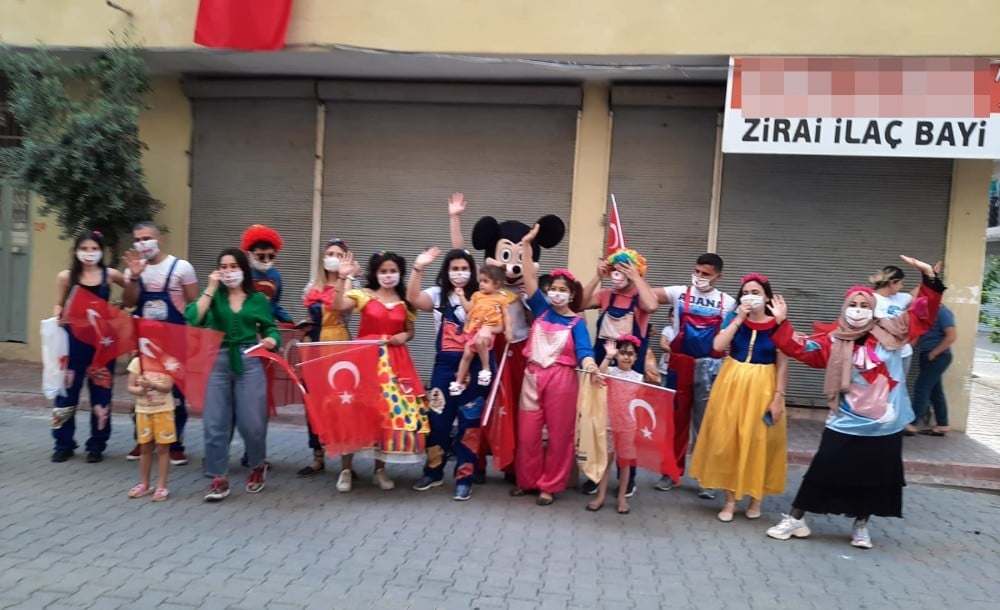 Seyhan’dan çocuklara bayram hediyesi 